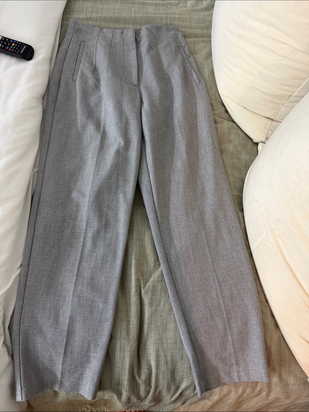 Zara high waisted pants - Picture 3 of 3